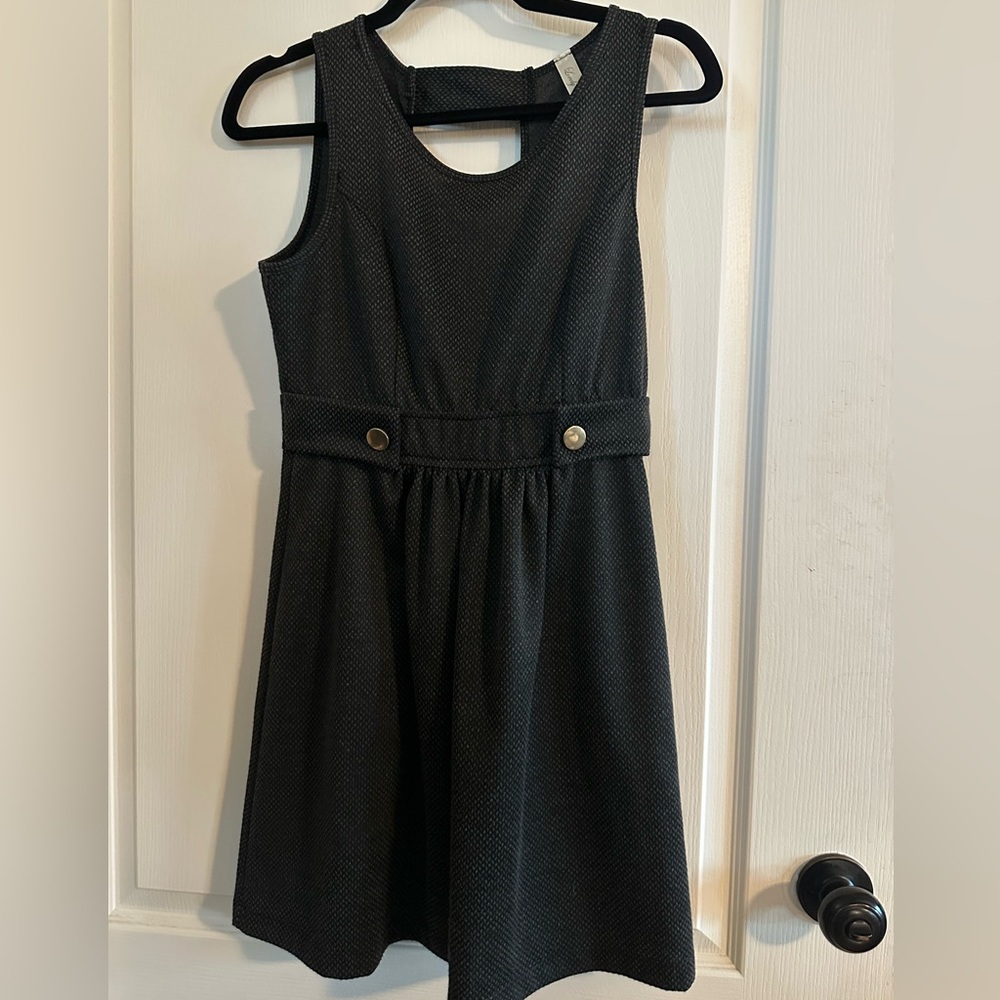 🔥 Lovely Day Black and Gray Midi Skater Dress. Size M